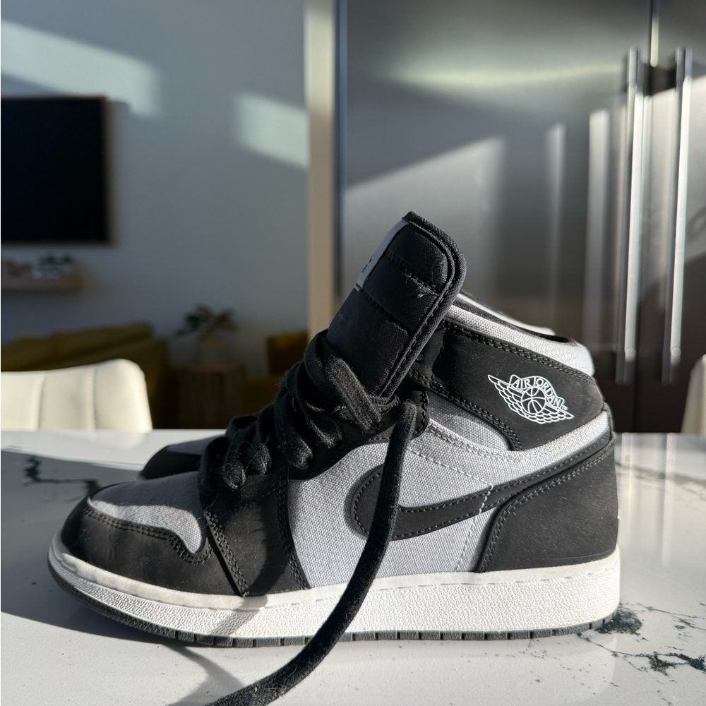 Air Jordan size 6Y